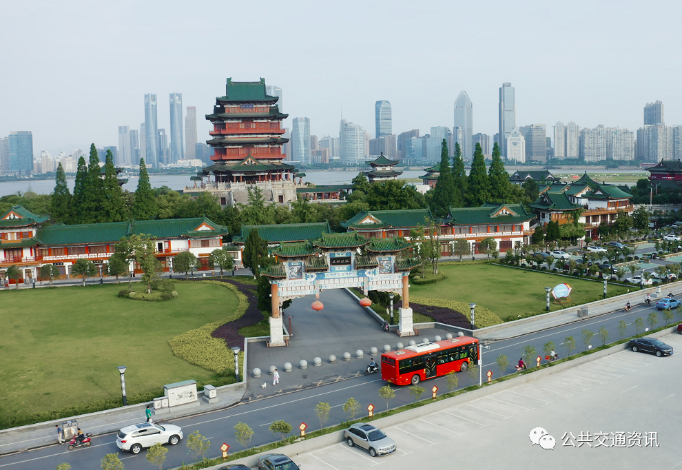 楊濤:一個(gè)城市客運(yùn)交通總量現(xiàn)在是否可以計(jì)算出來?(圖1) 圖片