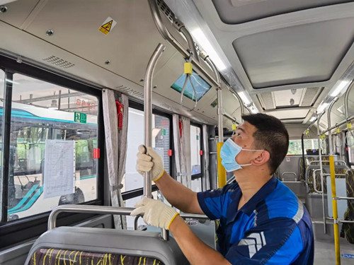 好消息！上海733輛“黑金剛”公交車將大變樣！車廂內(nèi)多了這些......(圖3)