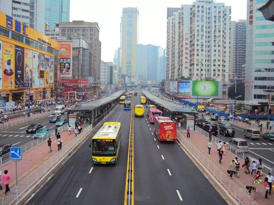 袁建光：客流持續(xù)下降，地面公交困在何方？——路權(quán)優(yōu)先、路網(wǎng)優(yōu)化是破解之良方(圖6)