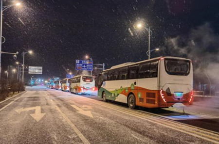 零故障零延誤零投訴！宇通氫燃料客車交出冬奧護(hù)航“綠色成績(jī)單”(圖2)